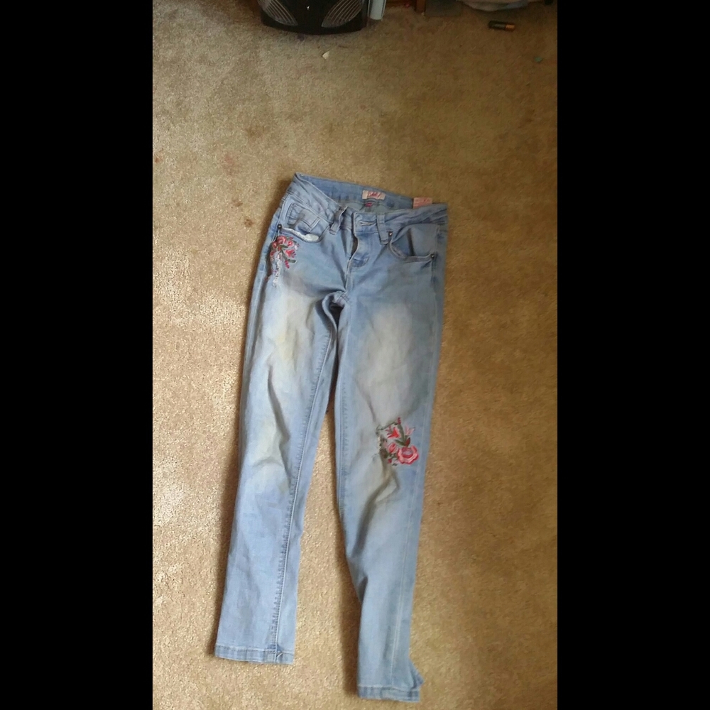 Skinny jeans
